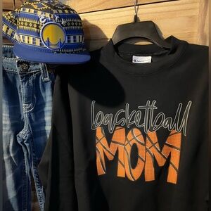Black Sweatshirt -Basketball Mom-